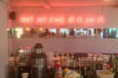 Invite Customers Into Your Restaurant This Christmas With Neon Lighting