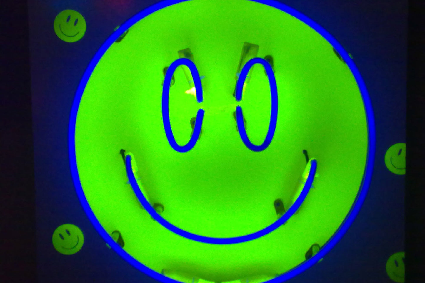 UV Smiley Face Neon Sign