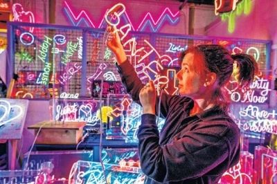 Sam at Neon Creations