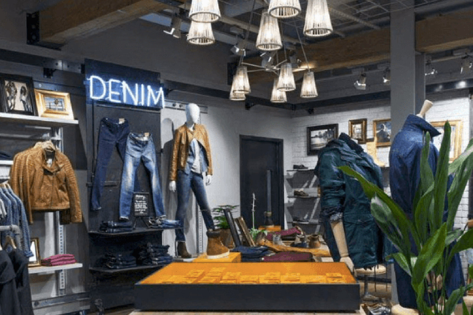 How to Use Neon in Retail Stores